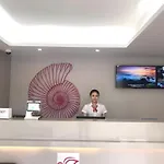 Shell Hotel Shanghai Minhang District Wenjing Road Metro Station
