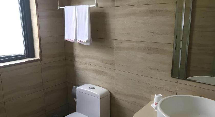 Hotel Shell Minhang District Wenjing Road Metro Station Shanghai